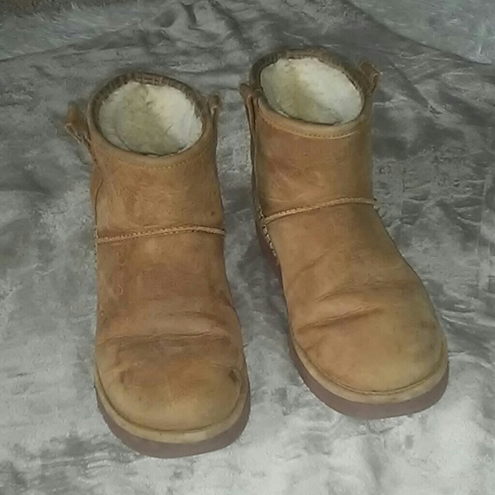 AUTHENTIC Waterproof Mini Ugg